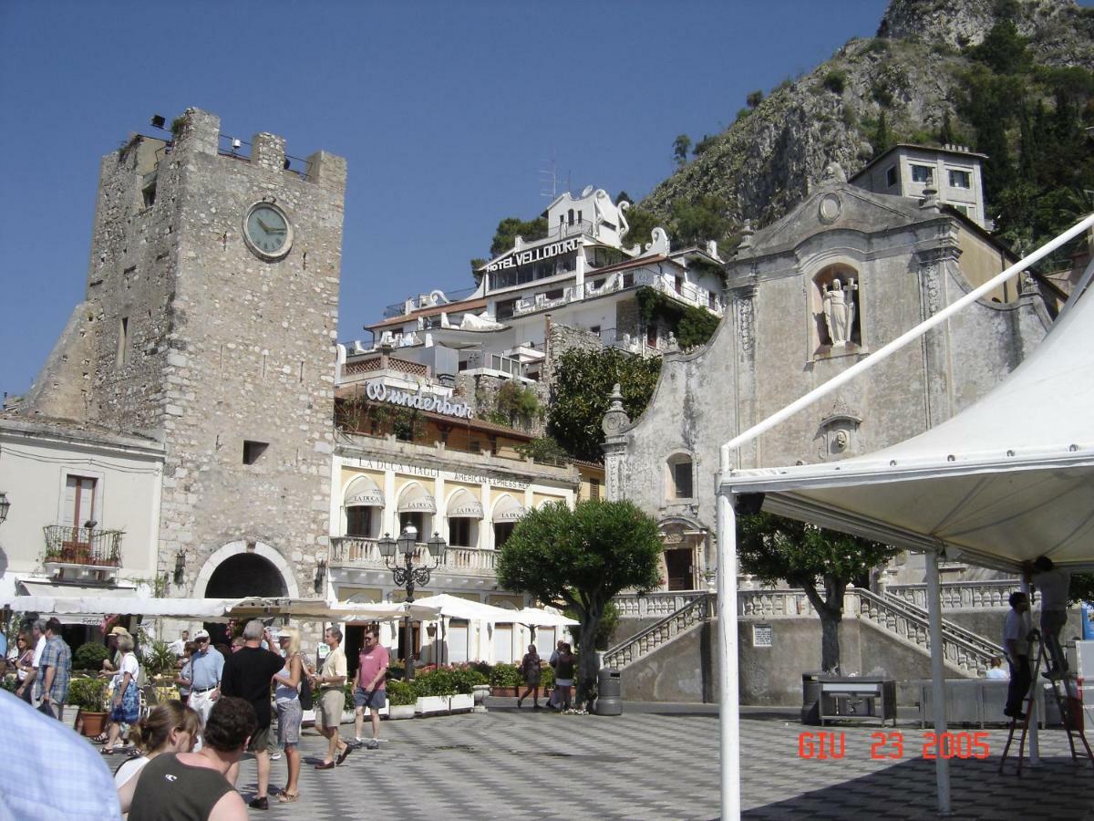 Taormina Castle And Sea Viewアパートメント エクステリア 写真